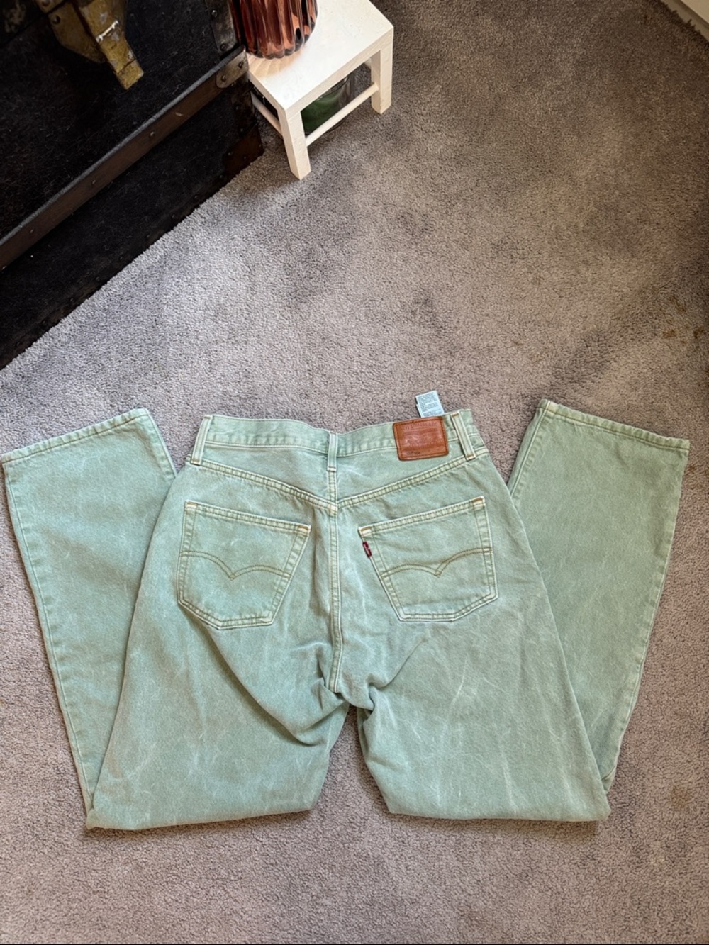 Levi’s 501 Denim Jeans - Picture 2 of 9